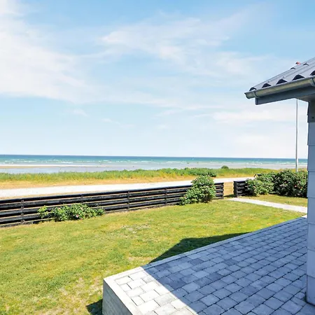2 Bedroom Awesome In *
