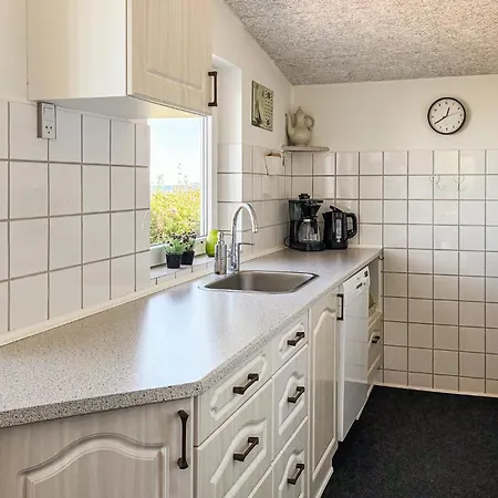 Two-bedroom In Allingabro